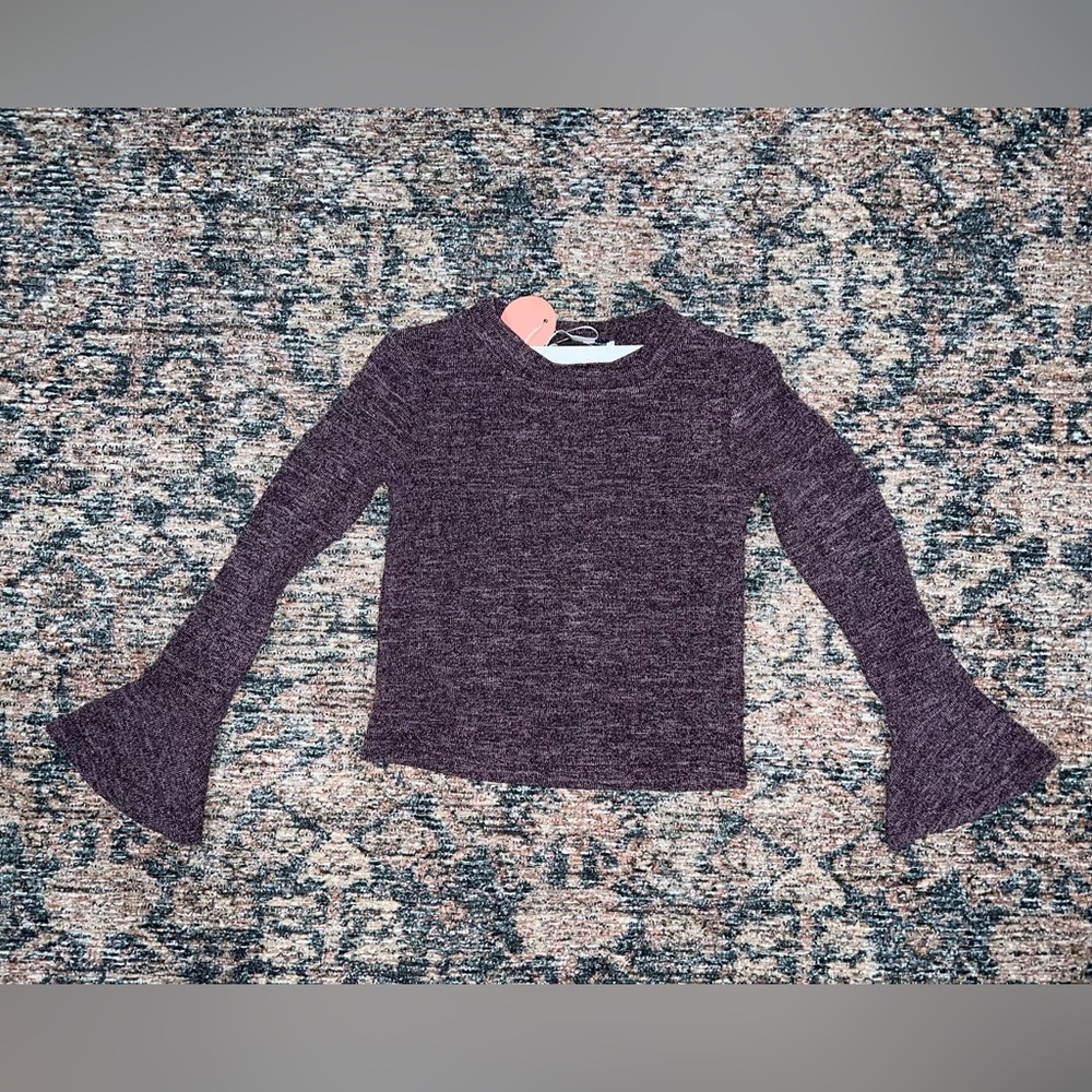 Flare Sleeve Shirt